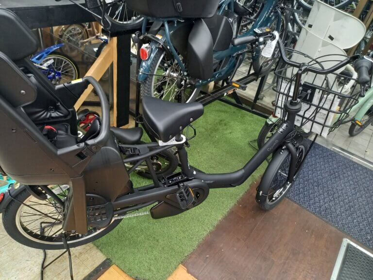 🚲　ギュット・アニーズ・DX・押し歩き　入荷しました。