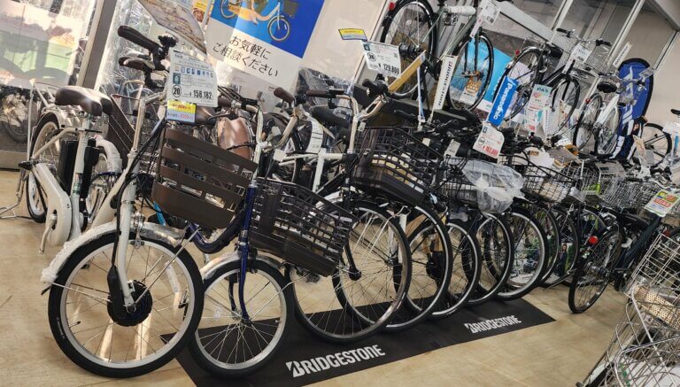 電動アシスト自転車展示中！