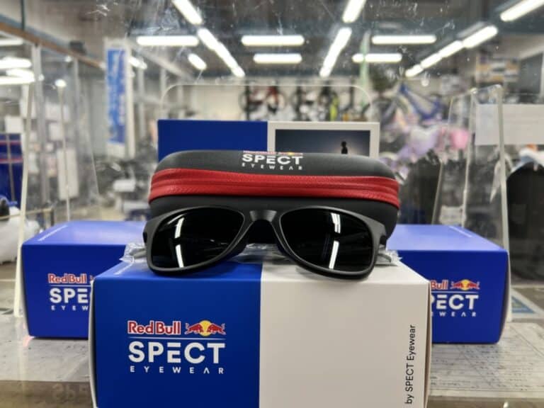 RedBull 「SPECT」サングラスが入荷！