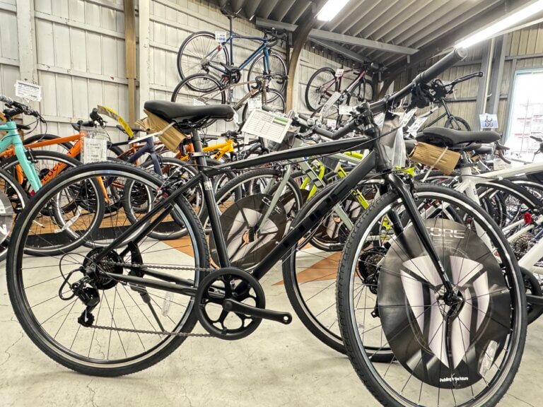 【即完売ごめん】人気クロスバイク再入荷しました！！
