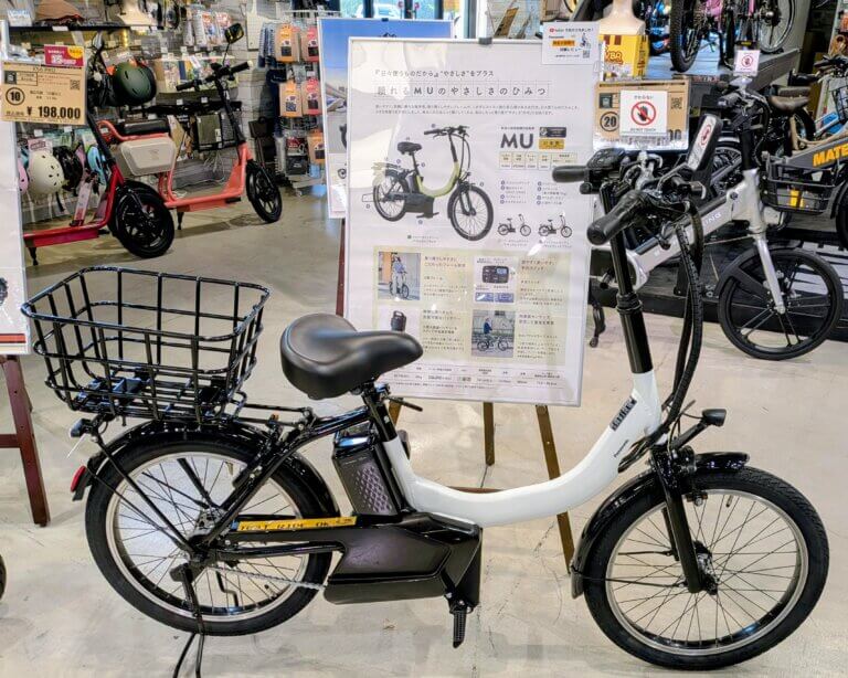 パナソニック「ＭＵ」に純正オプション付けてみた！